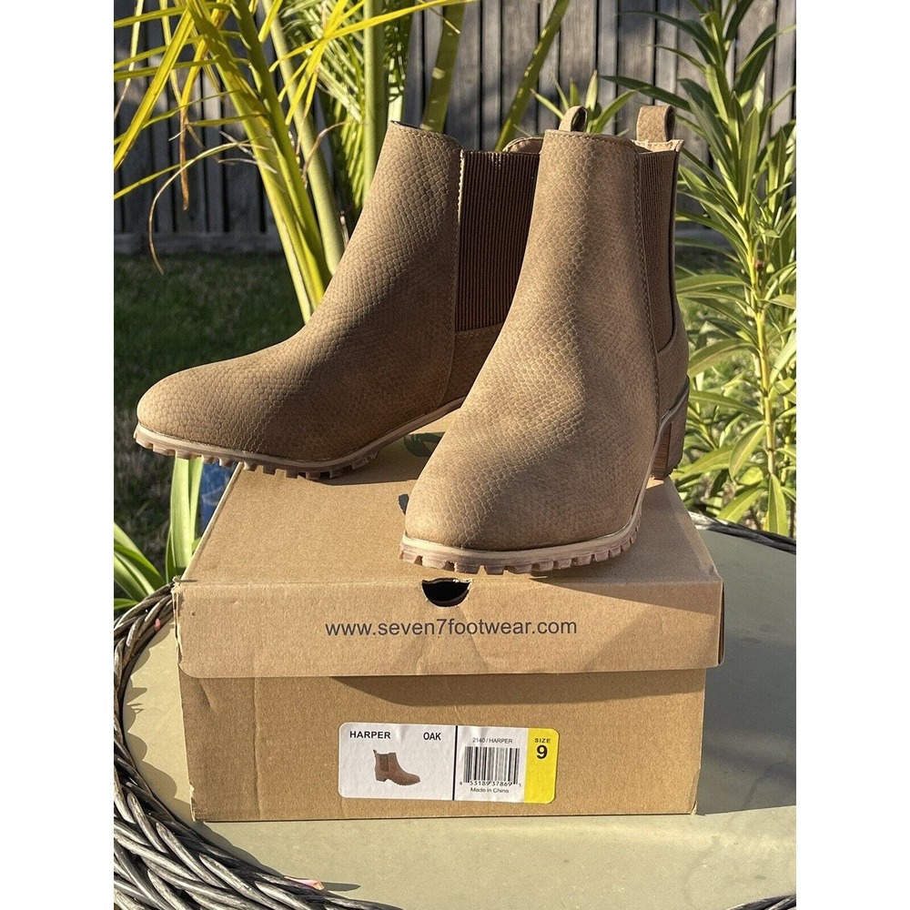 NEW With Box!! seven7footwear Harper Ankle Boot, Oak, Size 9